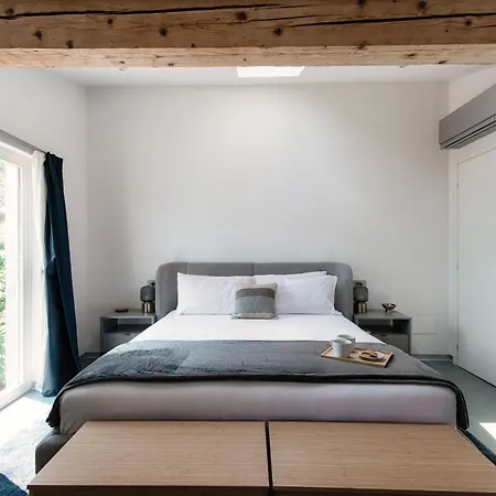 Luce & Olive - By Myhomeincomo